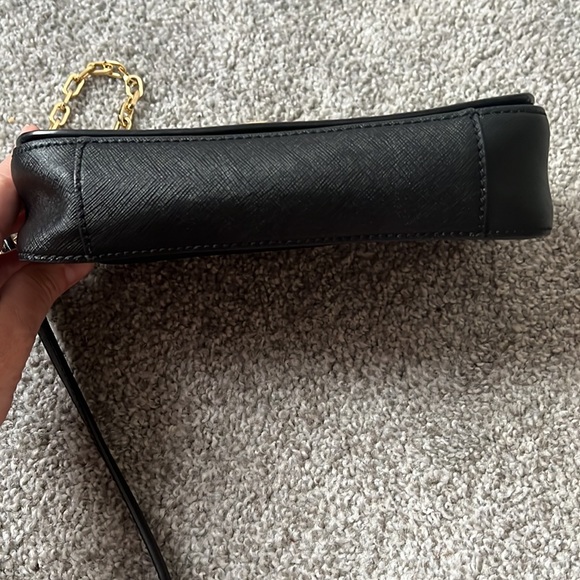 Tory Burch Saffiano Robinson Chain Crossbody - Picture 8 of 10